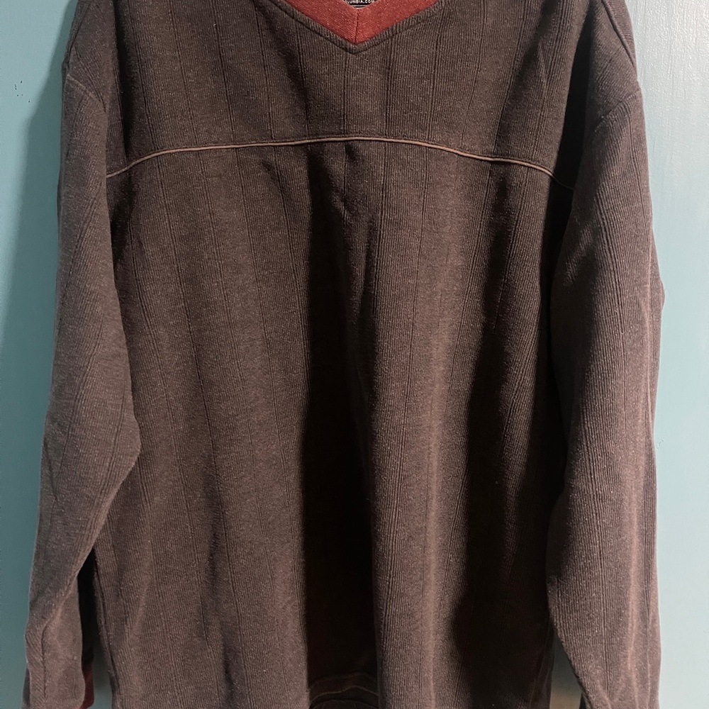 Columbia Men's Dark Brown and Red V-Neck Sweater size L